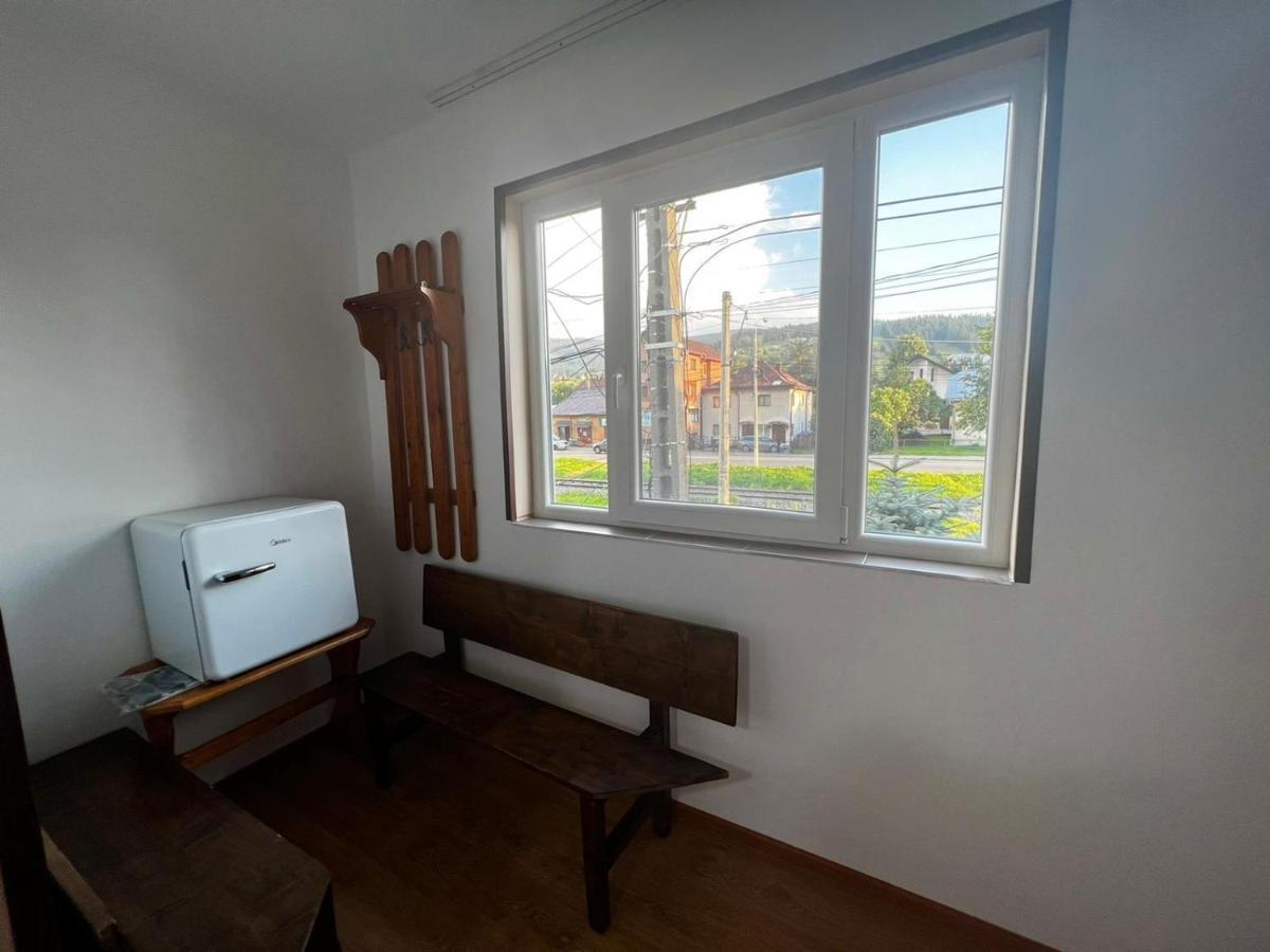 Casa Cu Lavanda Vatra Dornei Luaran gambar