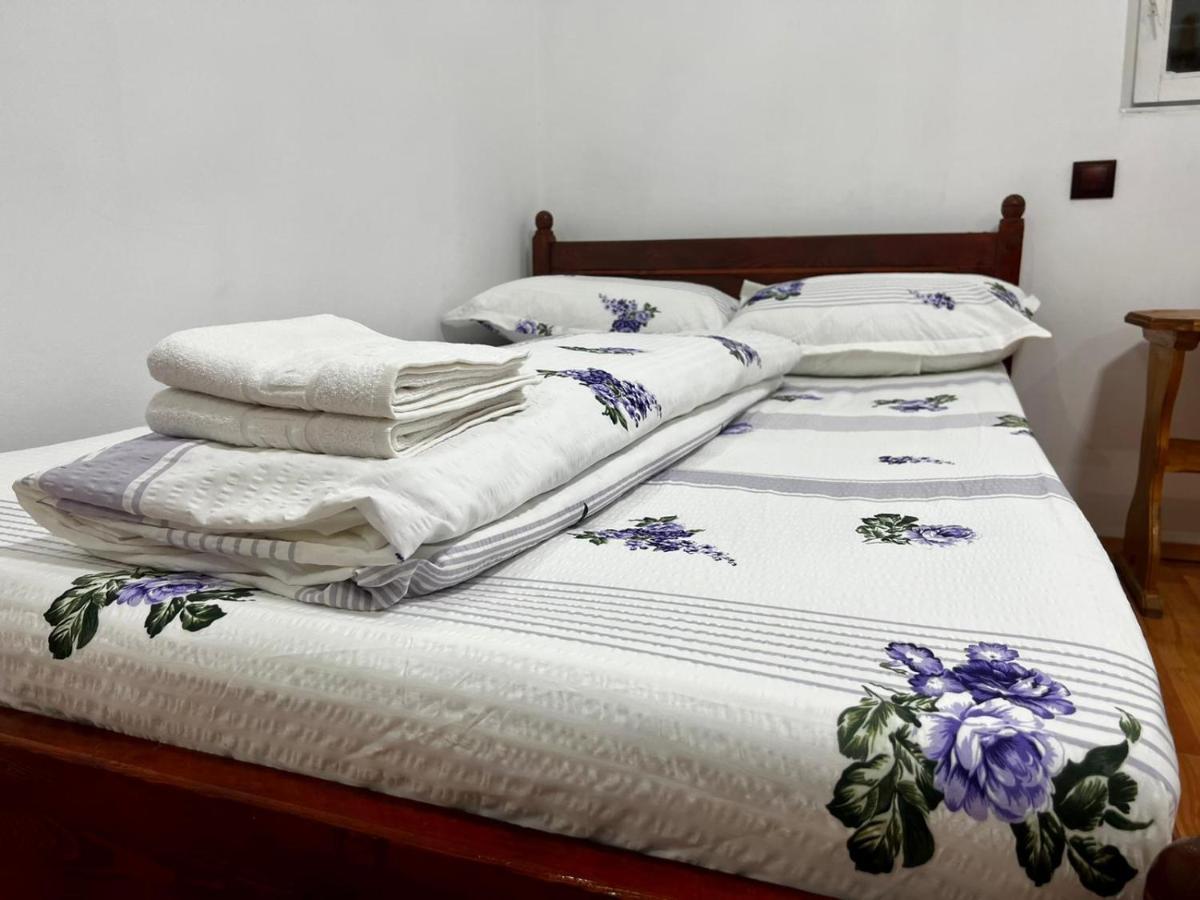 Casa Cu Lavanda Vatra Dornei Luaran gambar