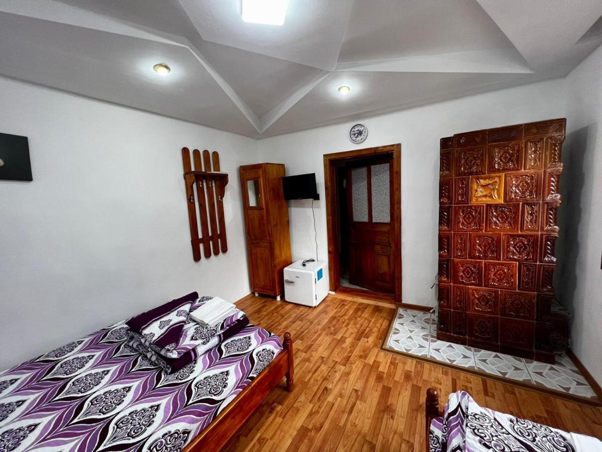 Casa Cu Lavanda Vatra Dornei Luaran gambar