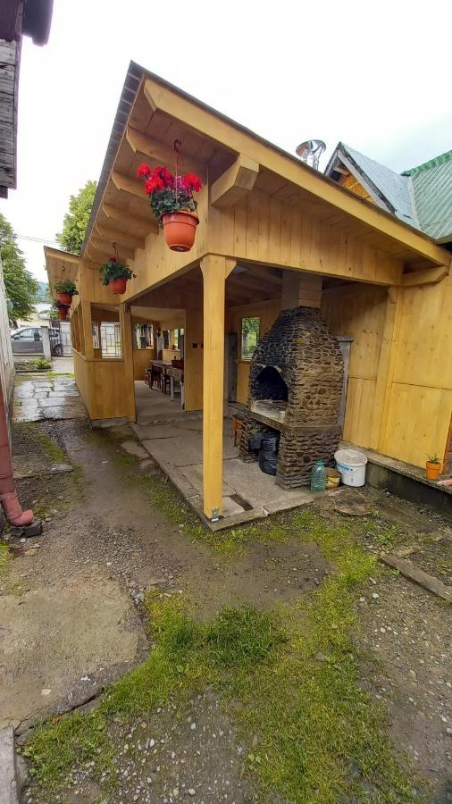 Casa Cu Lavanda Vatra Dornei Luaran gambar