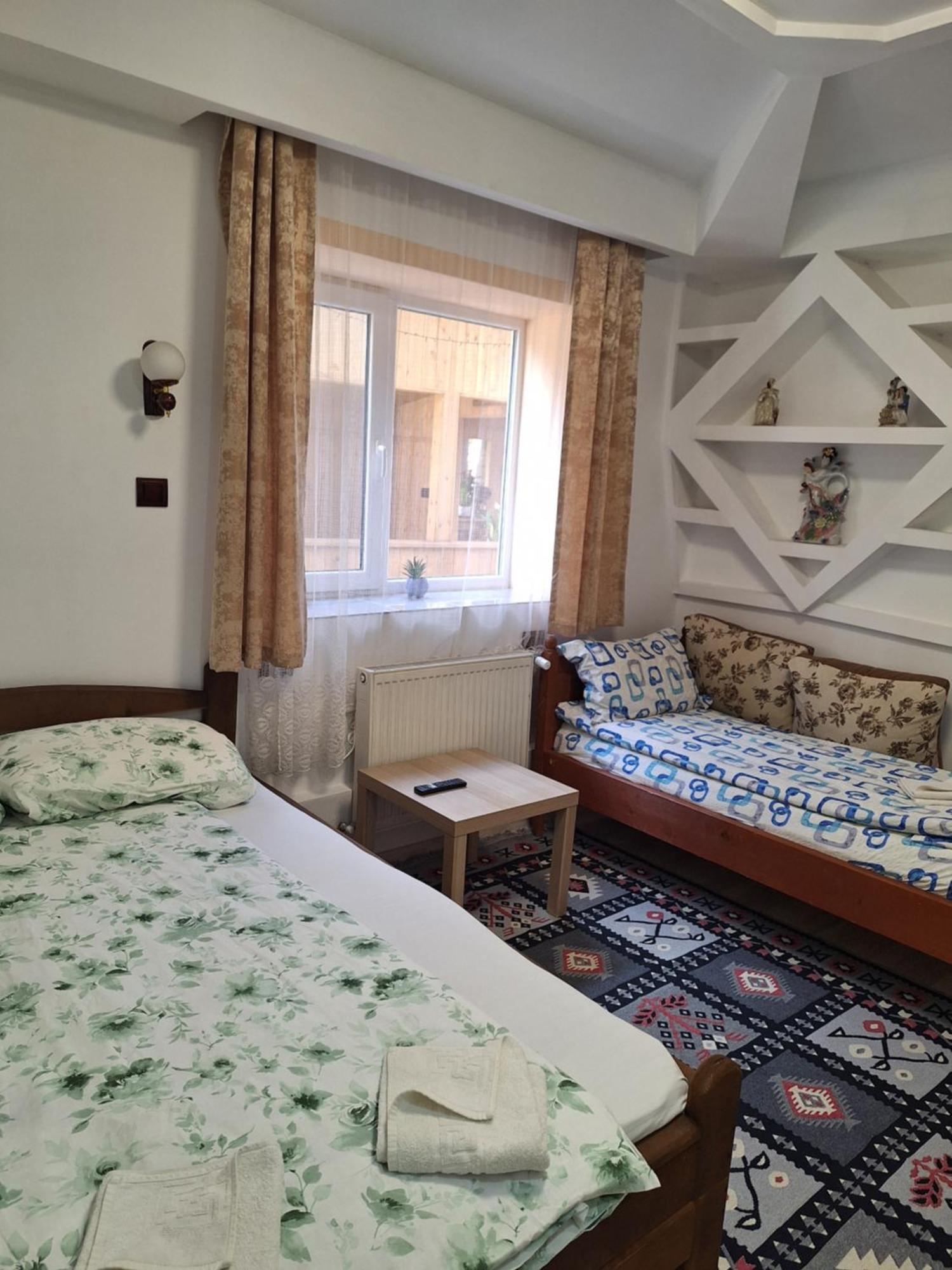 Casa Cu Lavanda Vatra Dornei Luaran gambar