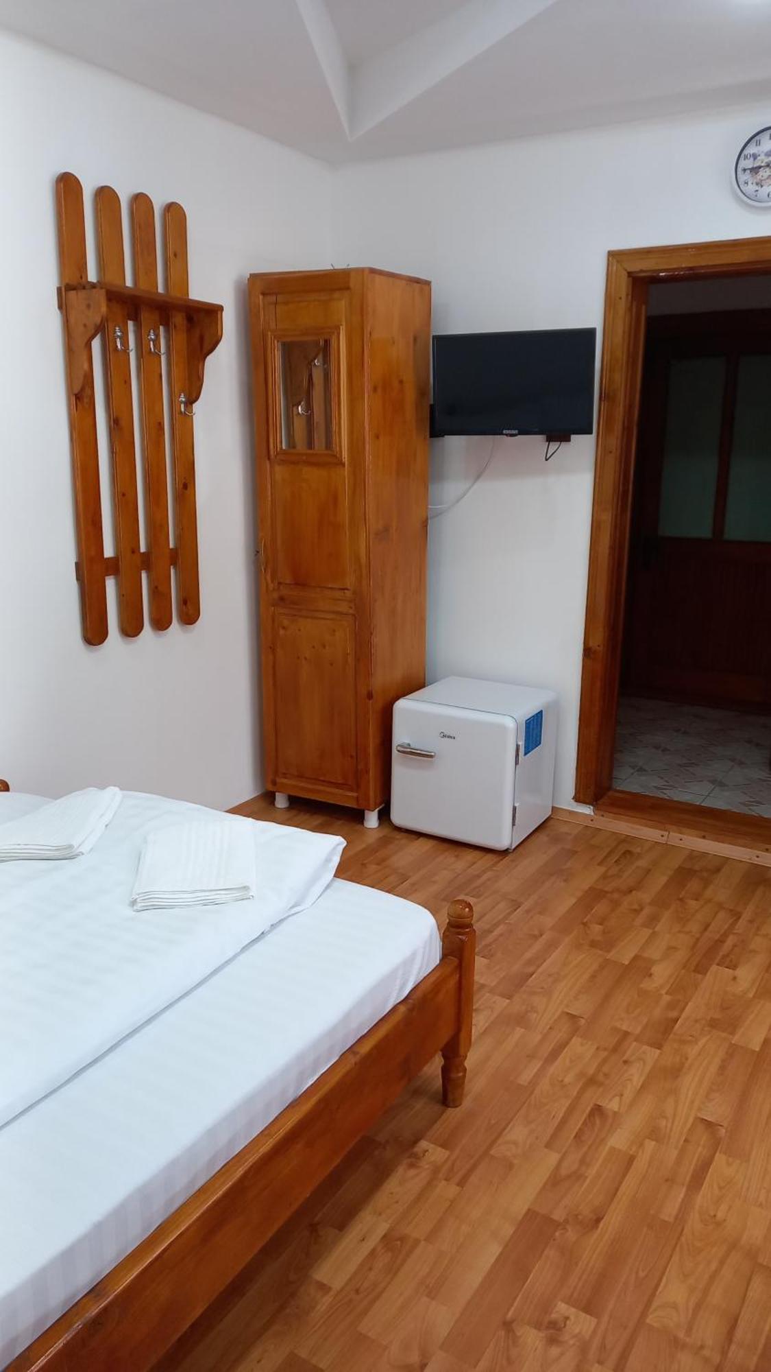 Casa Cu Lavanda Vatra Dornei Bilik gambar