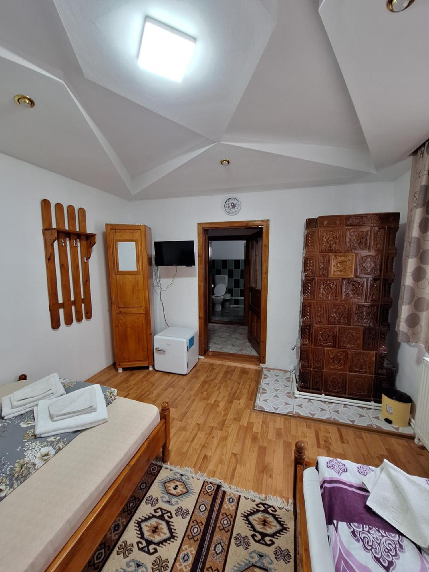 Casa Cu Lavanda Vatra Dornei Luaran gambar