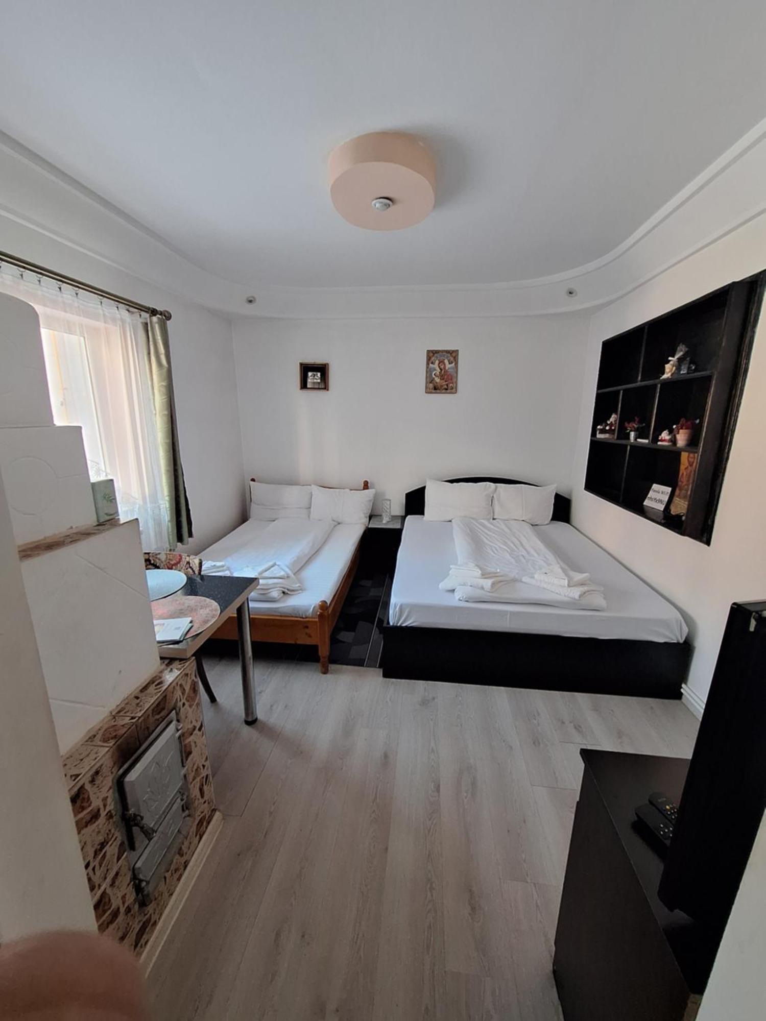 Casa Cu Lavanda Vatra Dornei Luaran gambar