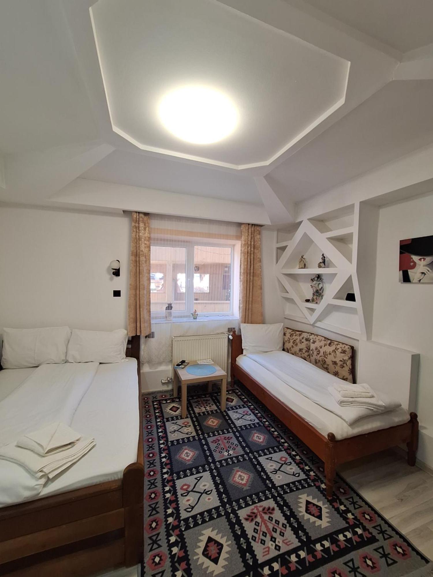 Casa Cu Lavanda Vatra Dornei Luaran gambar