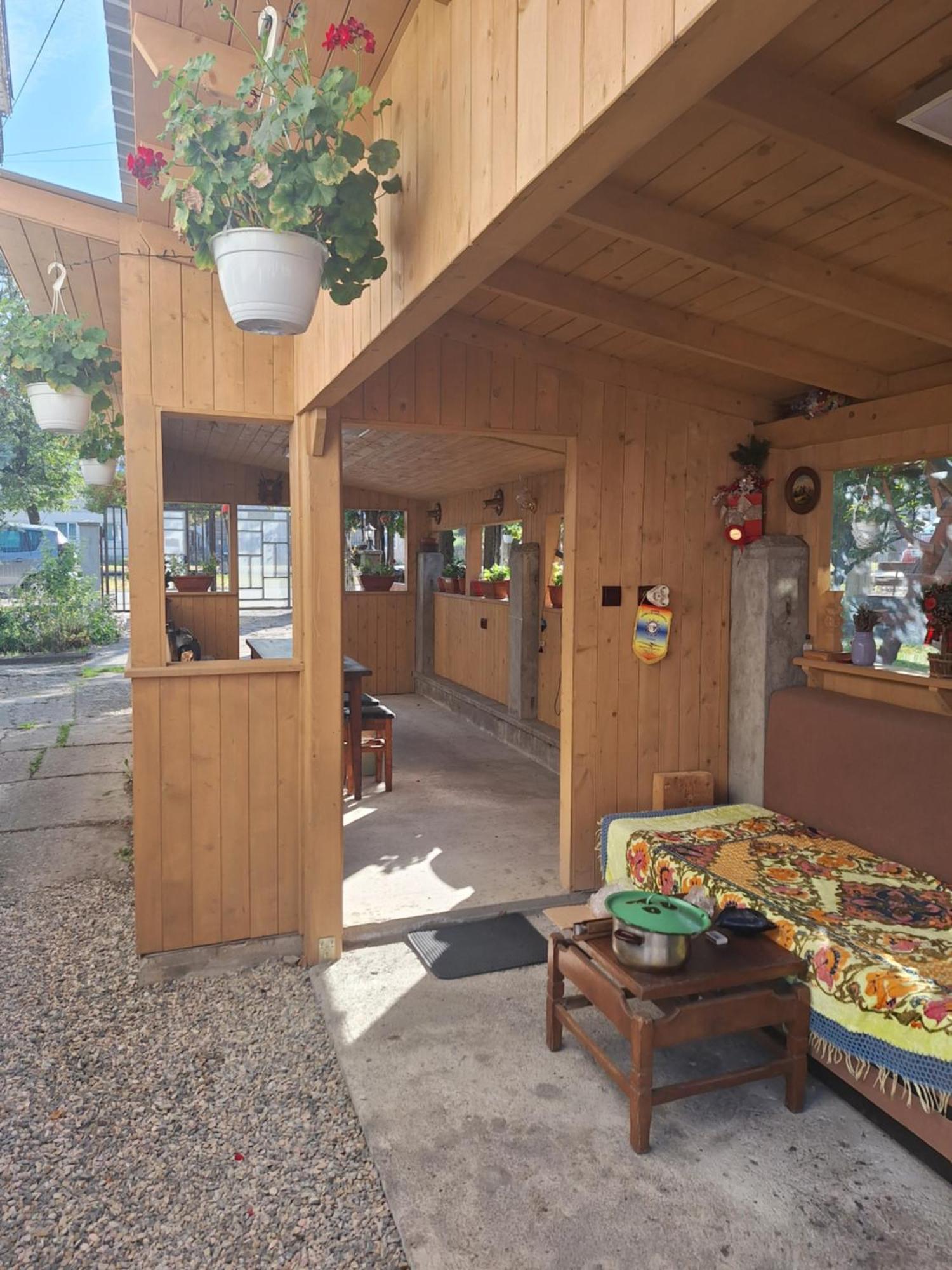 Casa Cu Lavanda Vatra Dornei Luaran gambar