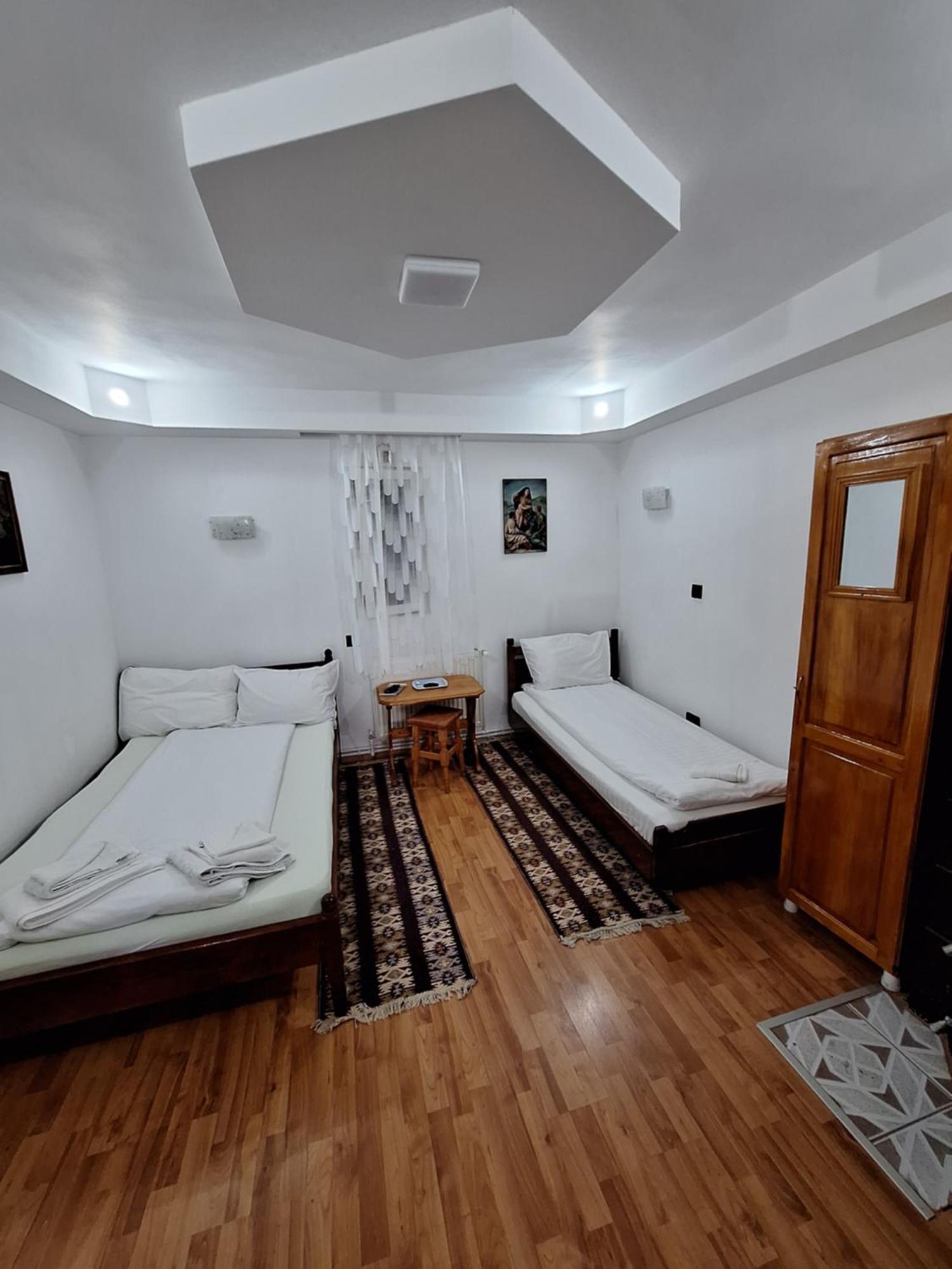 Casa Cu Lavanda Vatra Dornei Luaran gambar
